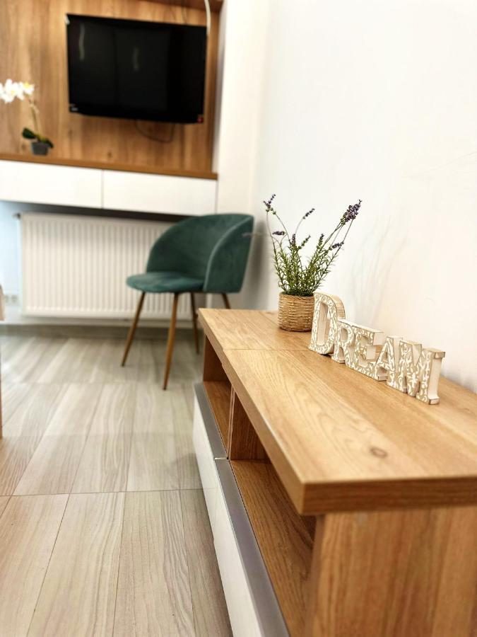 Victory Luxury Apartments Западен Ефорие Екстериор снимка