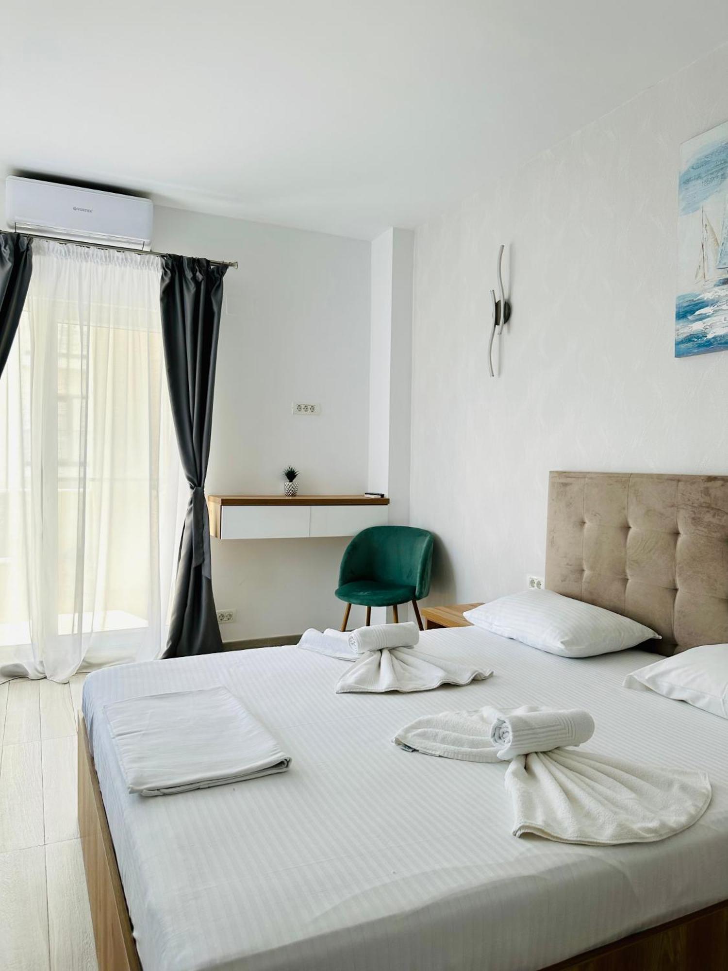 Victory Luxury Apartments Западен Ефорие Екстериор снимка