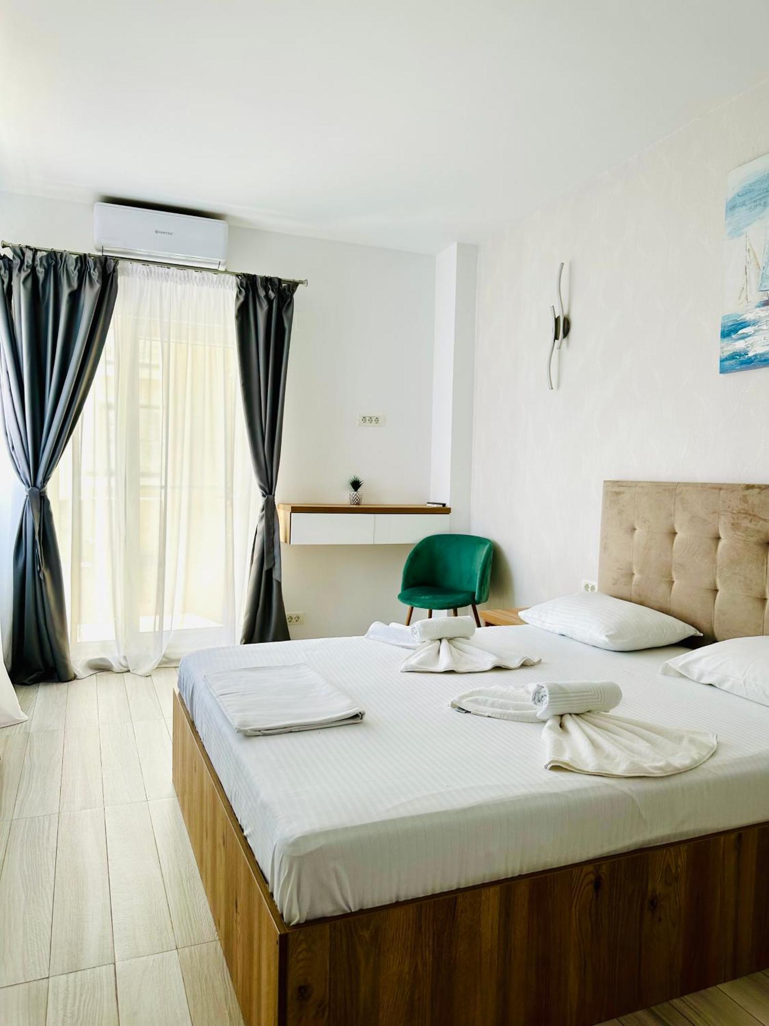 Victory Luxury Apartments Западен Ефорие Екстериор снимка